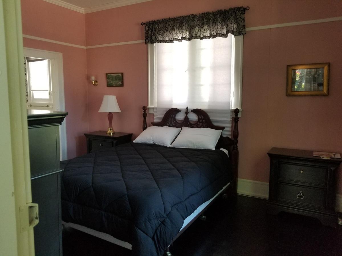 Charlevoix House Bed & Breakfast Eksteriør bilde