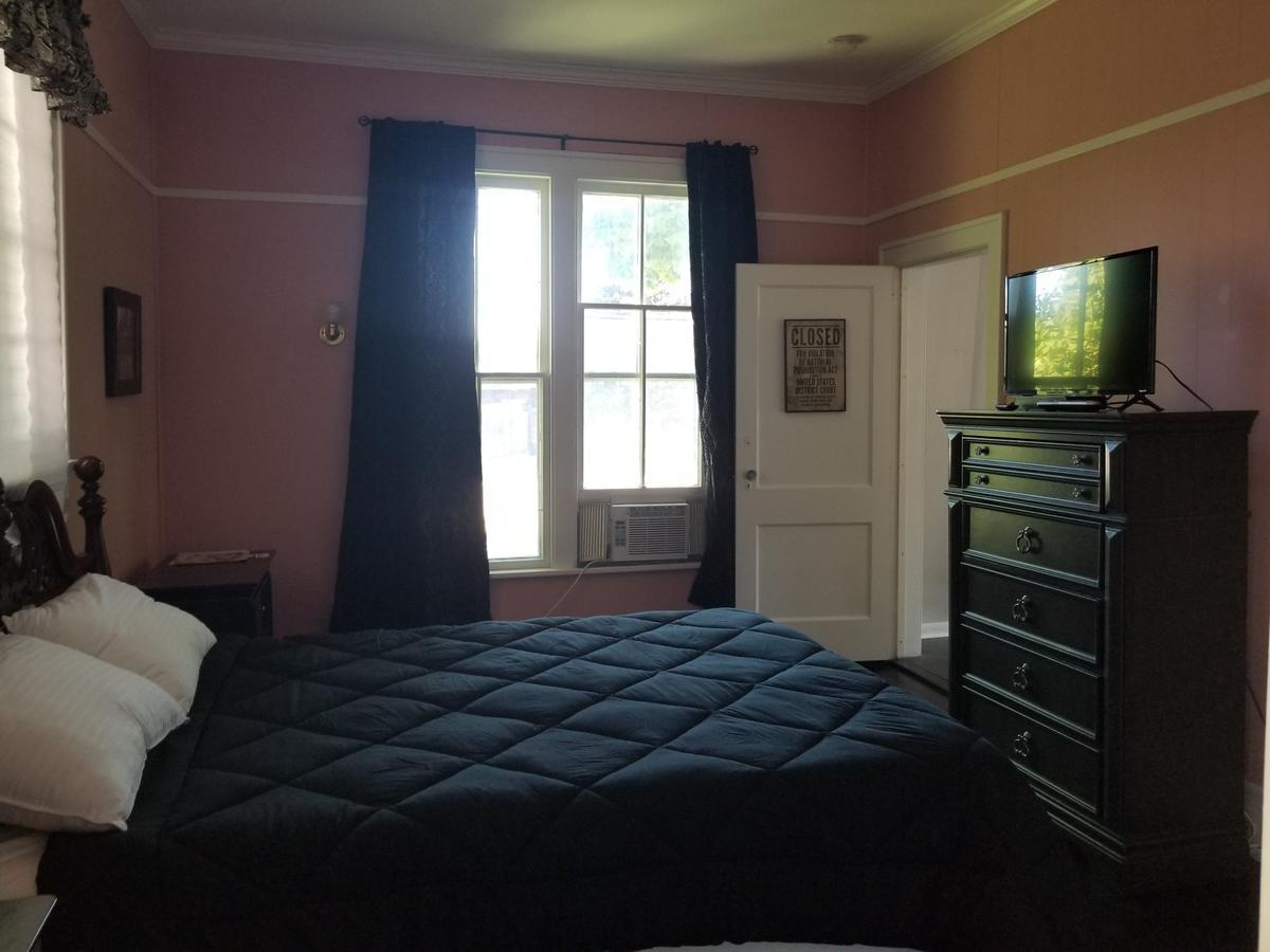 Charlevoix House Bed & Breakfast Eksteriør bilde