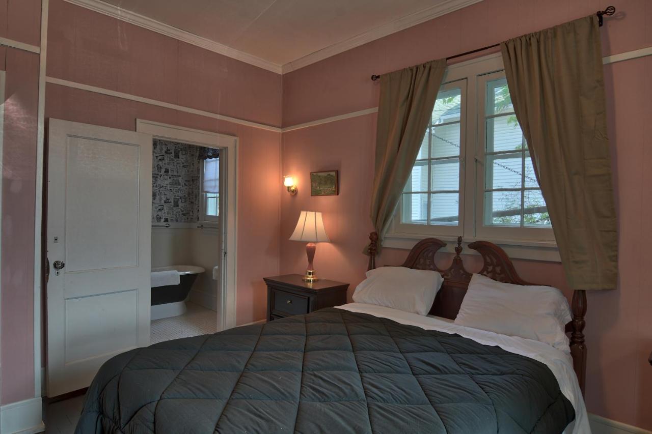 Charlevoix House Bed & Breakfast Eksteriør bilde