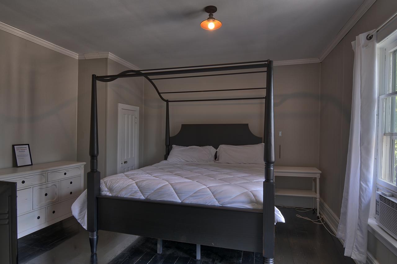 Charlevoix House Bed & Breakfast Eksteriør bilde